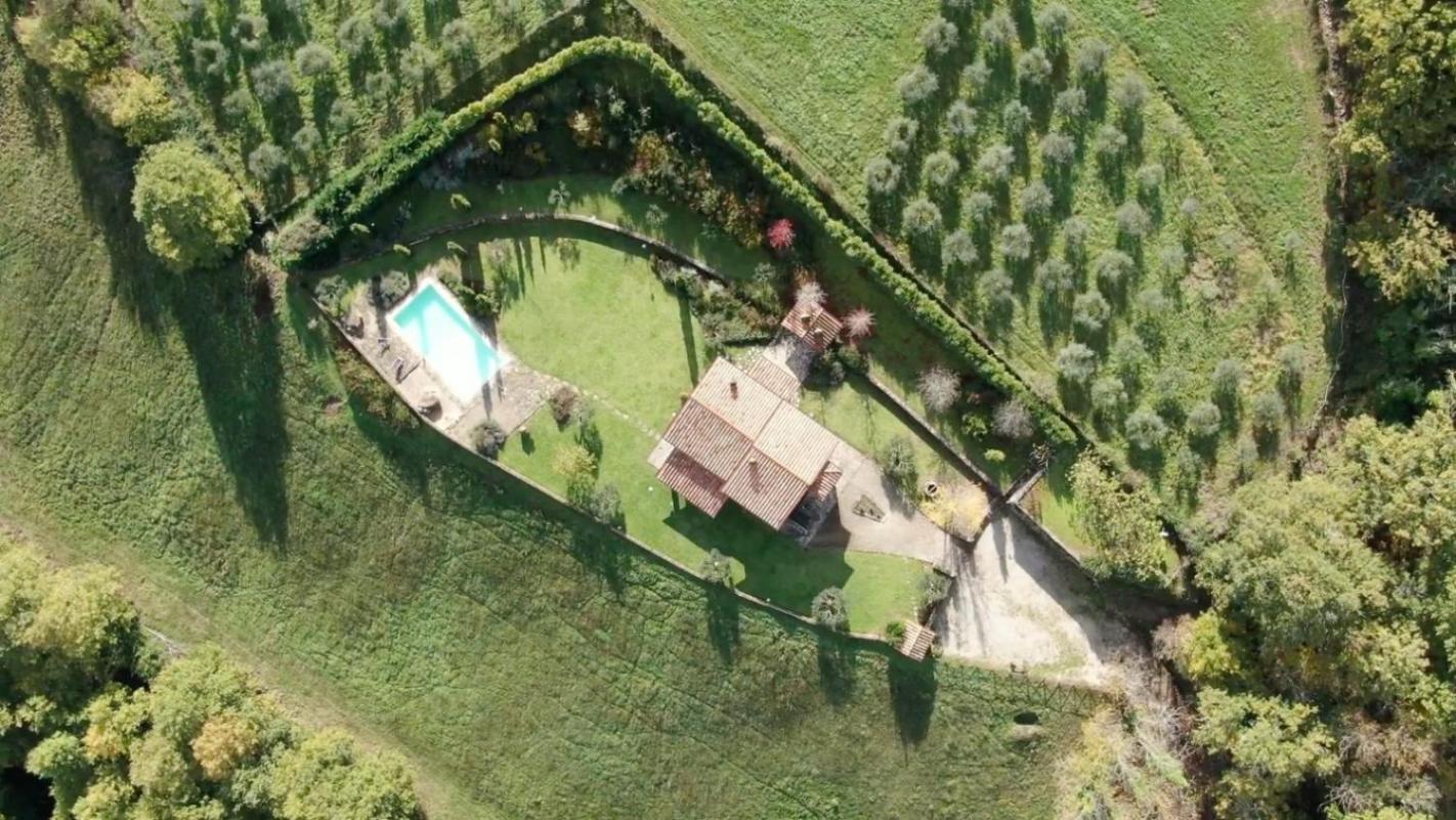 Villa Elisa - Private Pool & Airco Near Reschio Castle Lugnano Exterior photo